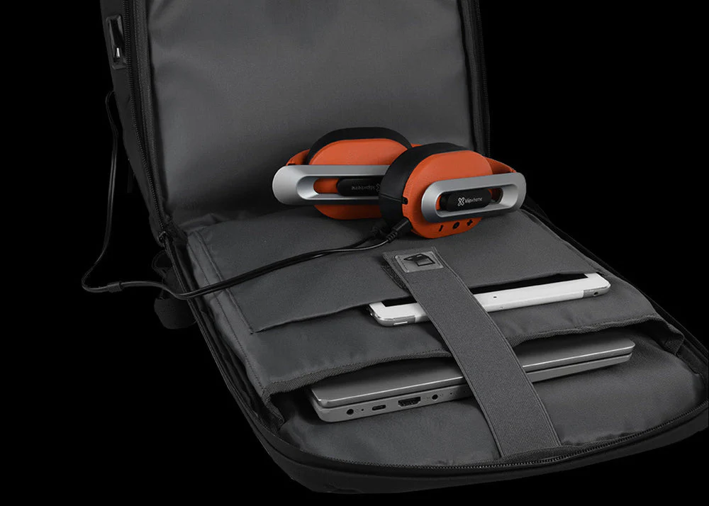 Klip Xtreme Evergo | Mochila para Laptops hasta 15.6" | Puerto de Carga USB - Image 4