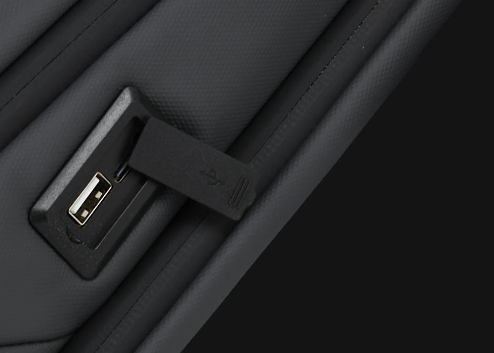 Klip Xtreme Evergo | Mochila para Laptops hasta 15.6" | Puerto de Carga USB - Image 6
